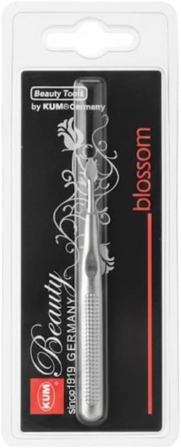 Color Studio Professional Eyeliner Brush, Synthetic Bristles, Silver Handle with Brown Tip, 15 cm Length, Tapered Design