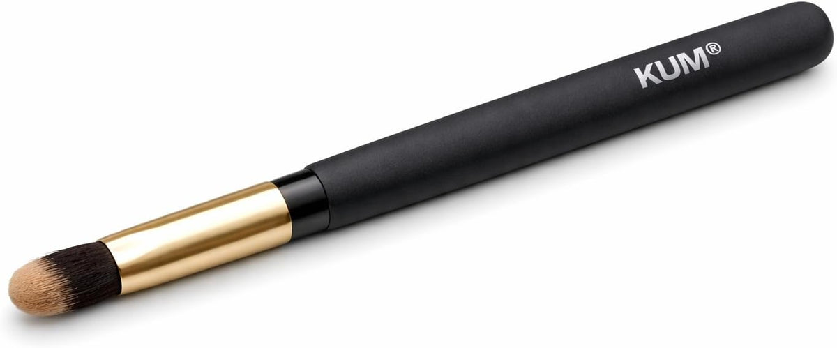 KUM Professional Concealing Brush Small, Synthetic Bristles, Black with Gold Ferrule, Tapered Design, Makeup Application Tool