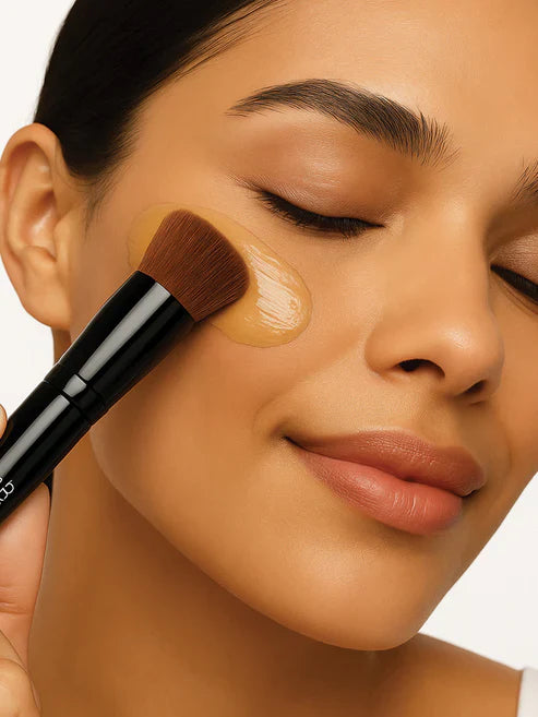 Kabuki Brush